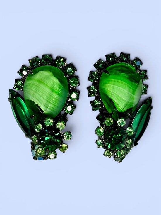 Juliana Jewelry - Verified Book Piece Juluana D&E Elegant Emerald Green Givre Clip-on Earrings
